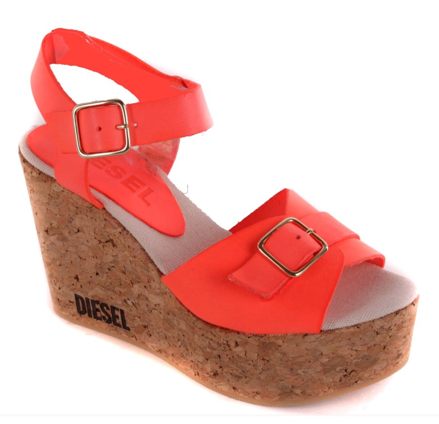 platform wedge pumps